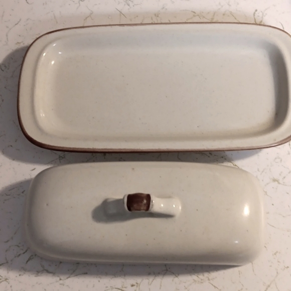 Vintage Hearthside Stoneware Covered Butter Dish Casual Elegance Japan - Picture 2 of 4